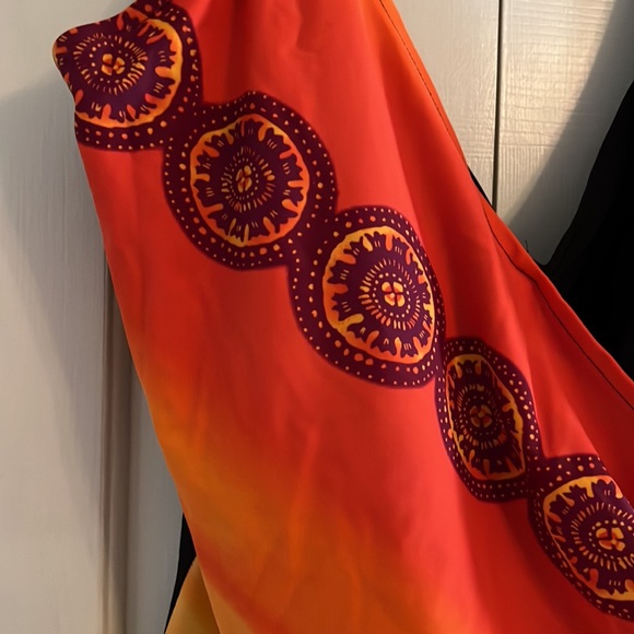 YBL Bathing Suit 22W With Matching Sarong - Picture 3 of 10